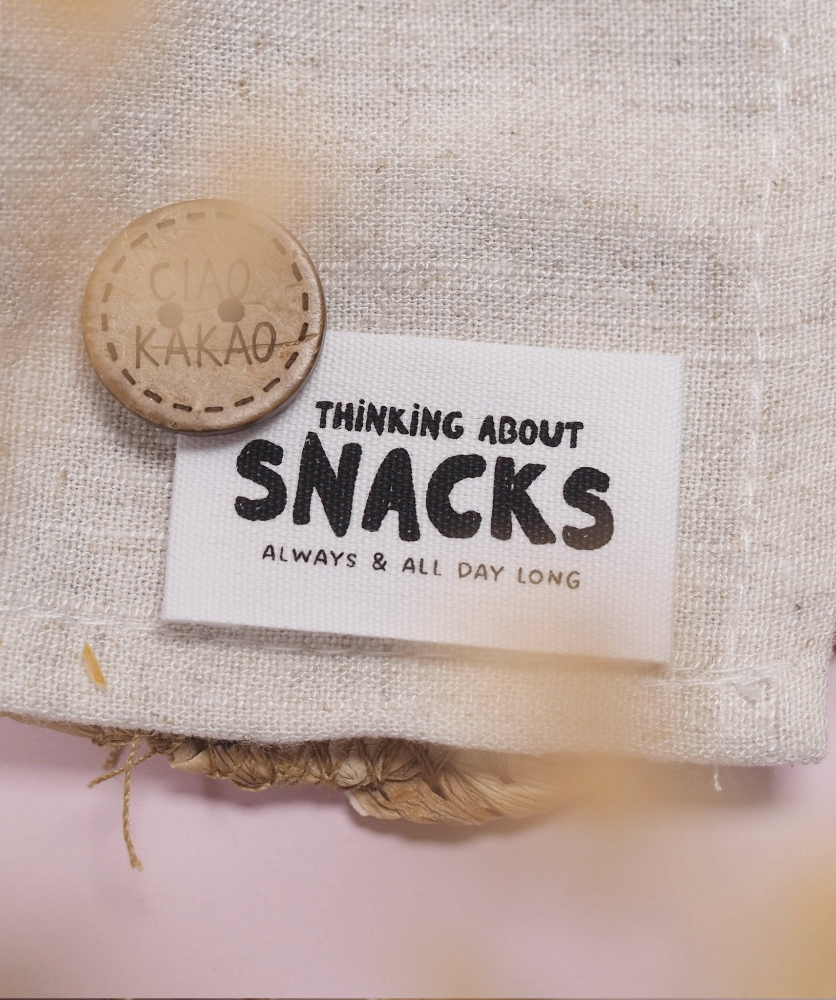 Baumwolllabel *thinking about snacks* - Paul & Clara