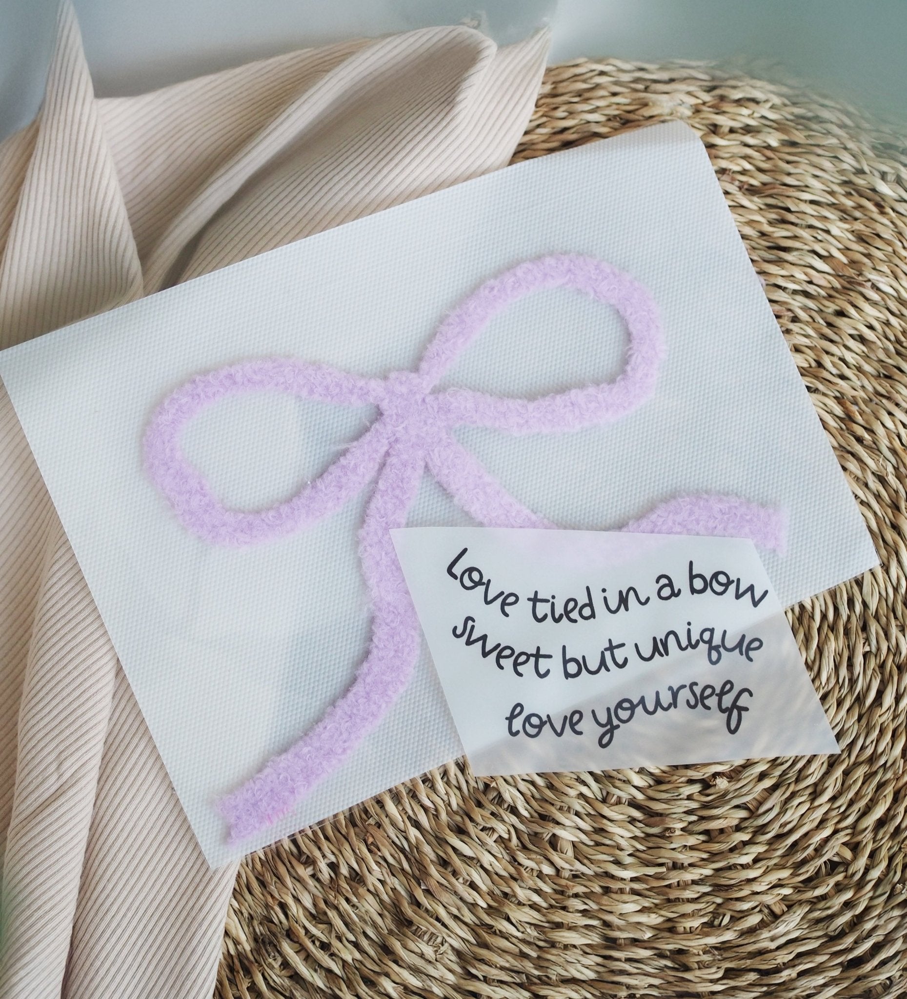 Bügelbild - love tied in a bow - Paul & Clara