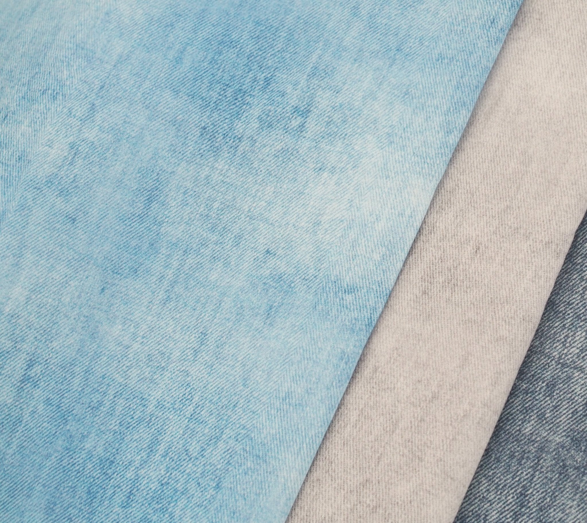 denimlove - Jeans Hellblau *Bio - Sommersweat* - Paul & Clara