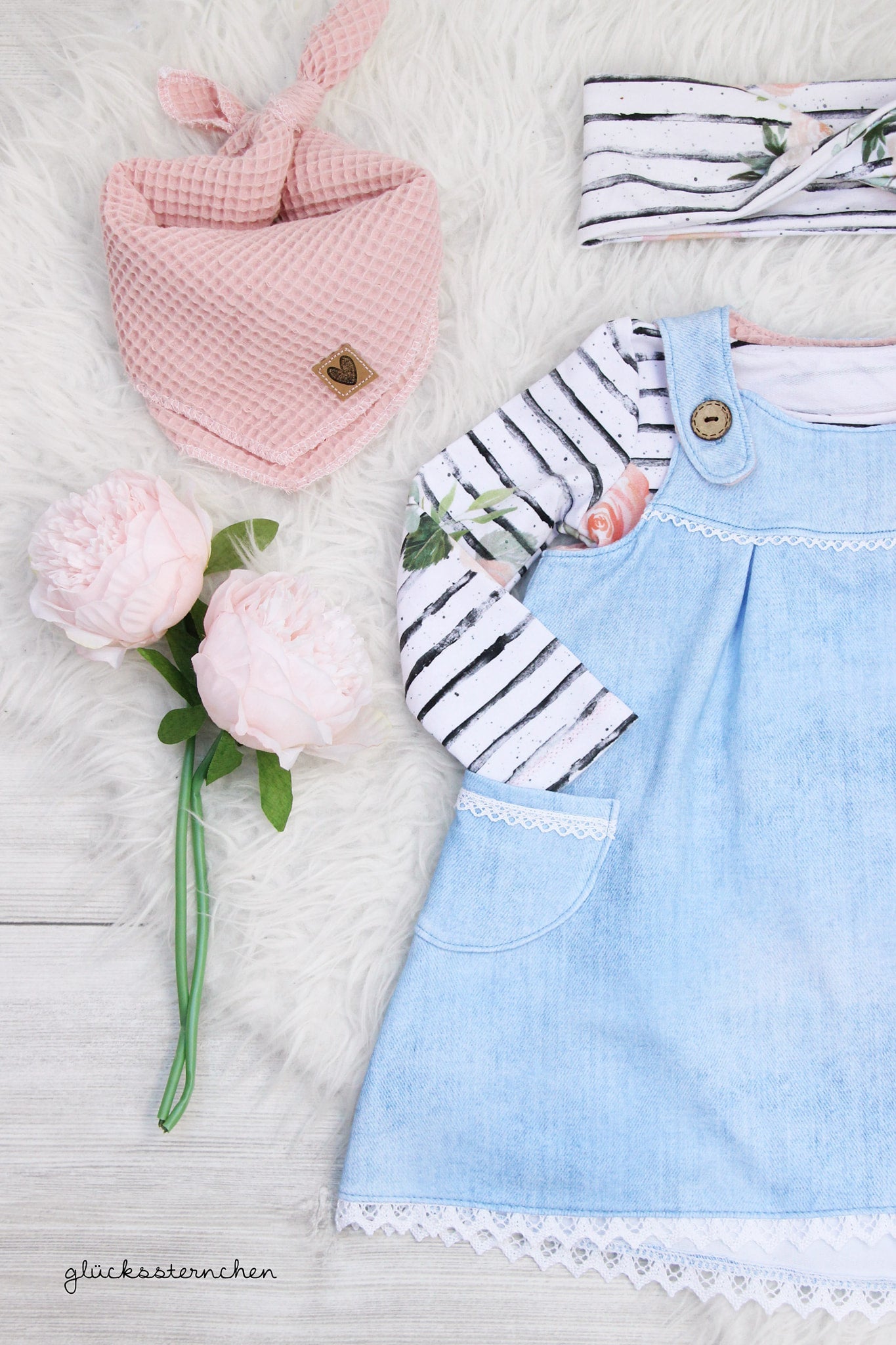 denimlove - Jeans Hellblau *Bio - Sommersweat* - Paul & Clara