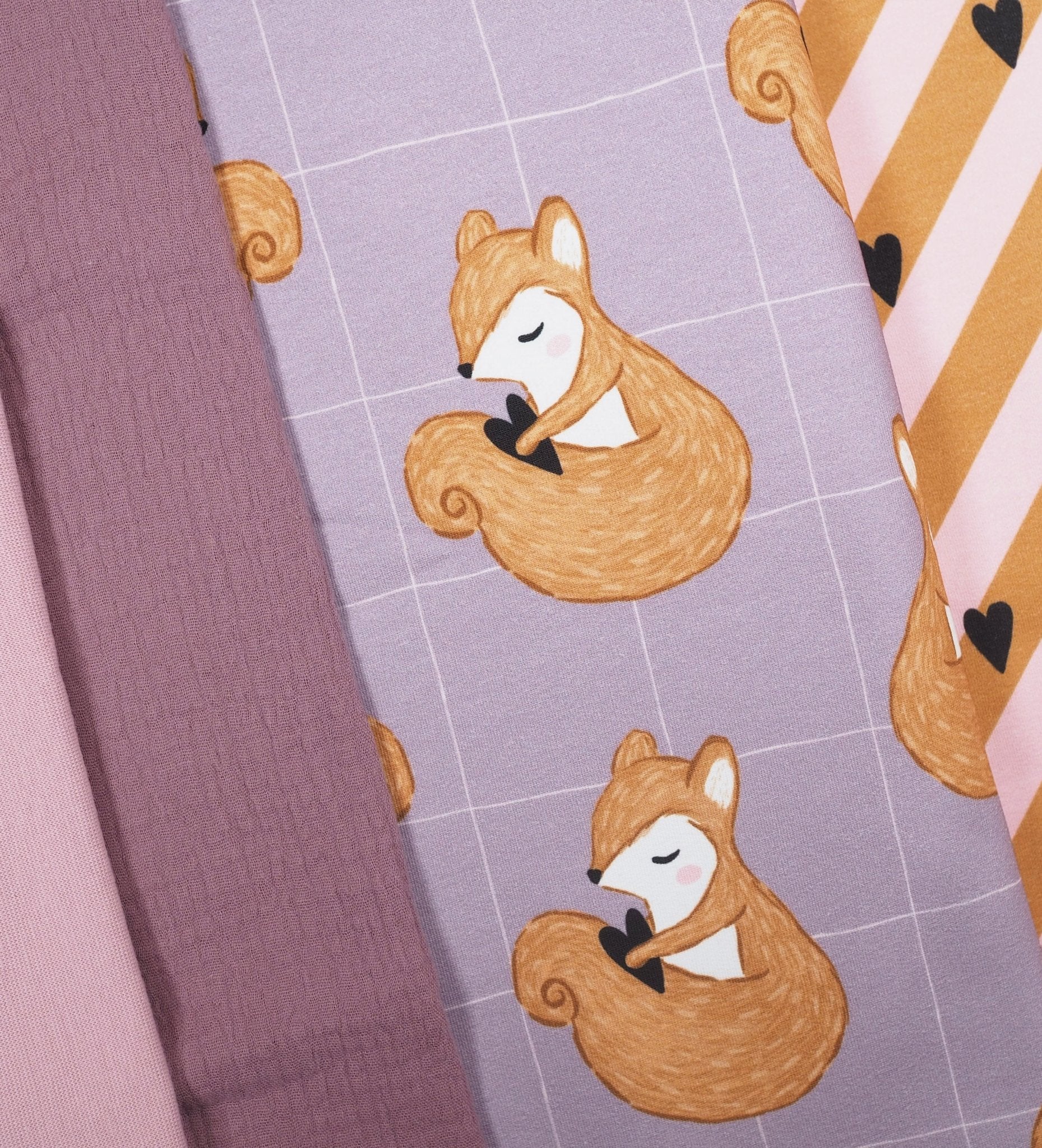 Emmi Eichhörnchen - Lila *Sommersweat* (80 cm Stücke!) - Paul & Clara