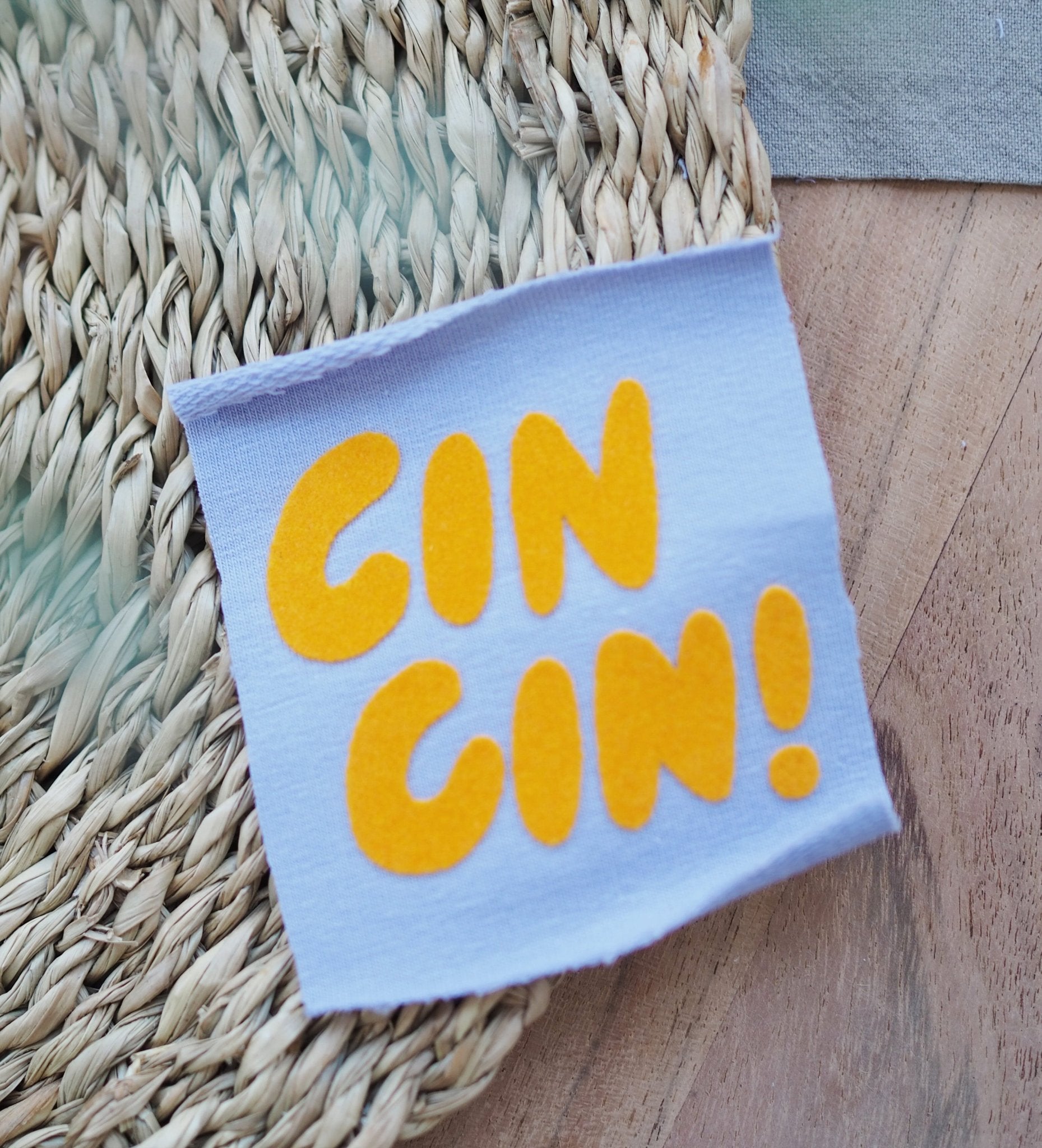 Flock - Patch - cin cin! *iron - on* - Paul & Clara