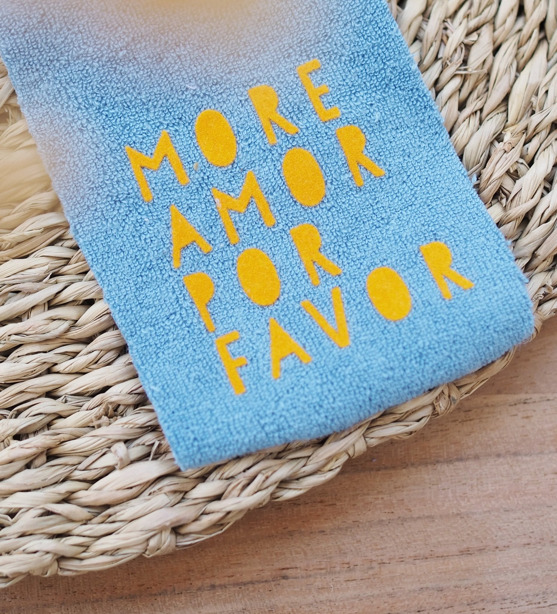 Flock - Patch - more amor *iron - on* - Paul & Clara