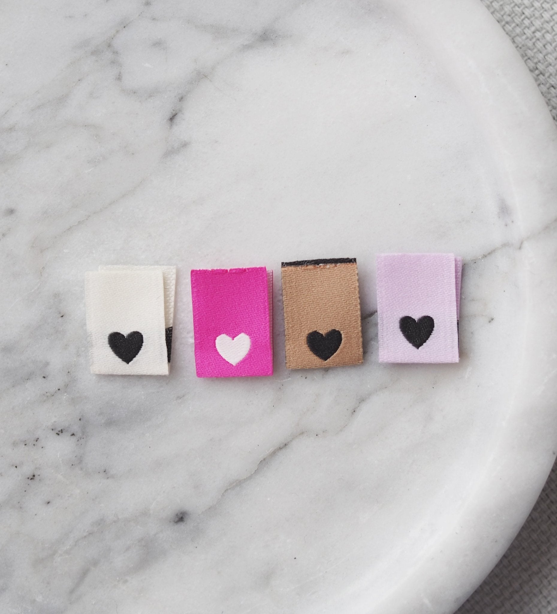 Klapp - Weblabel *Mini Herz* Weiß - Paul & Clara