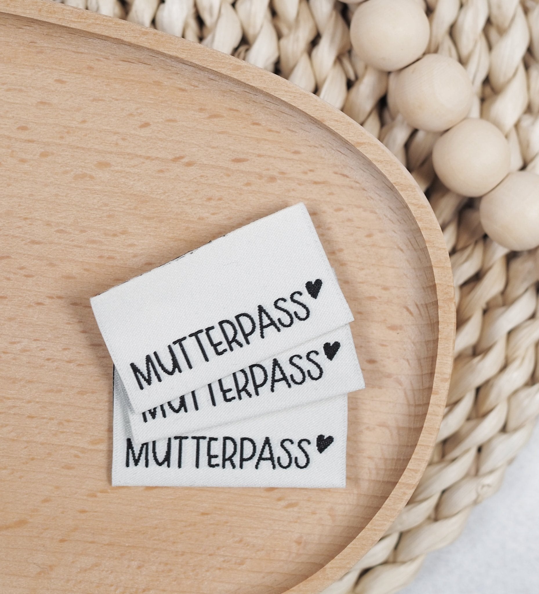 Klapp - Weblabel *Mutterpass* Weiß - Paul & Clara