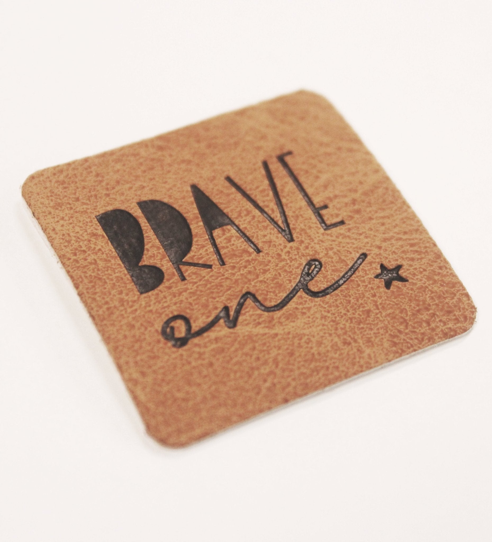 Kunstlederlabel - brave one *iron - on* - Paul & Clara