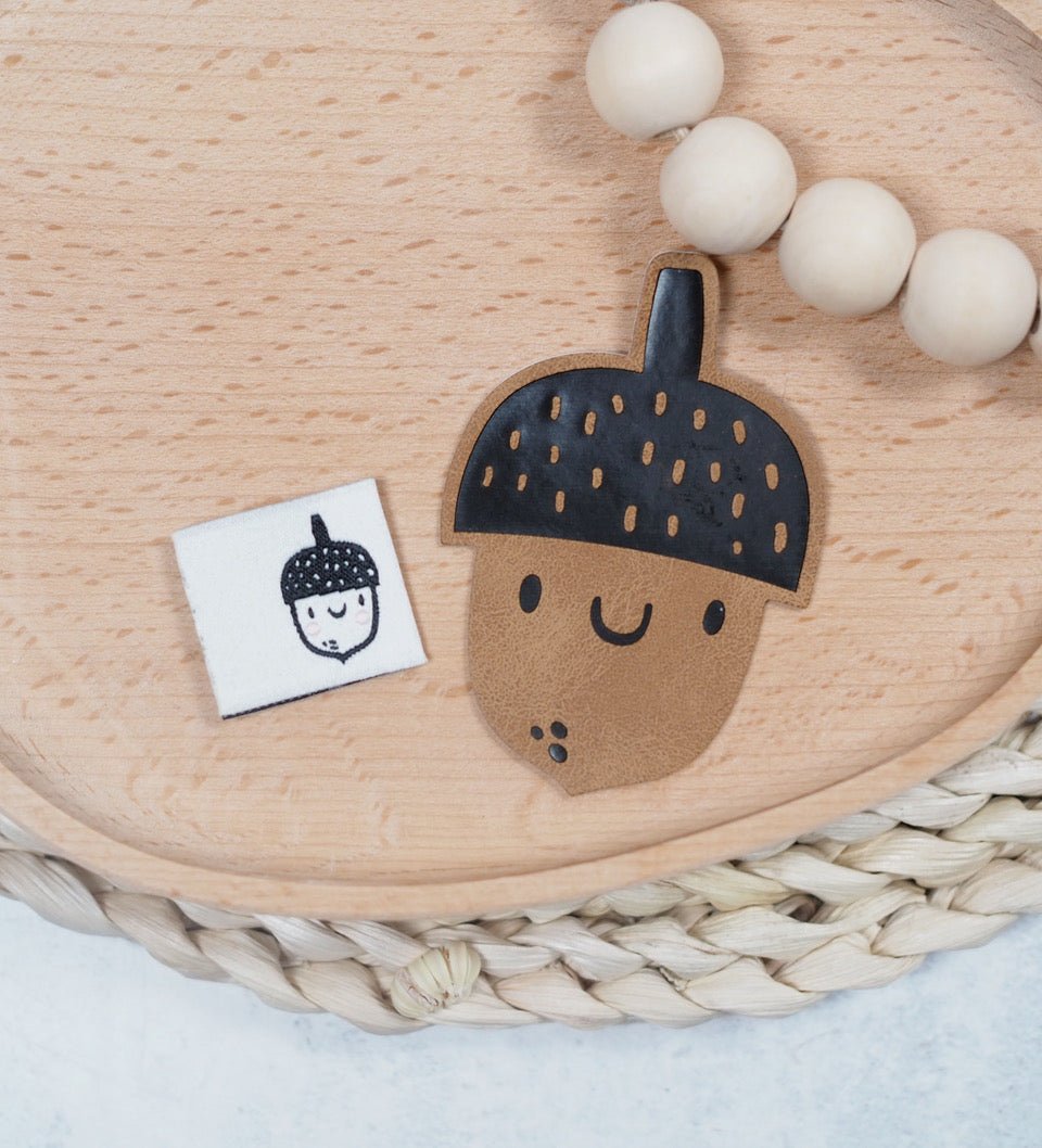 Kunstlederlabel - Eichel *iron - on* - Paul & Clara