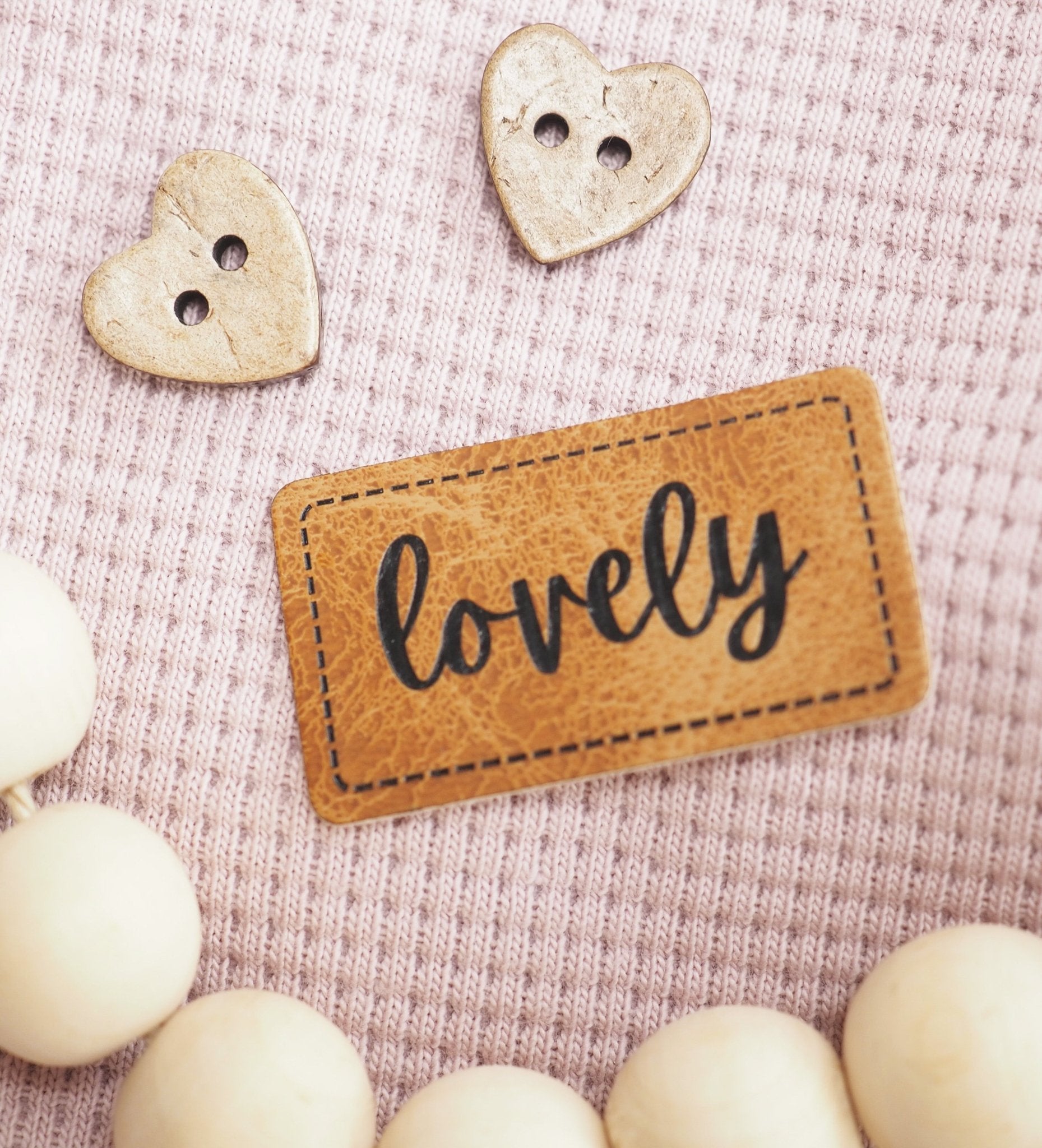 Kunstlederlabel - lovely *iron - on* - Paul & Clara