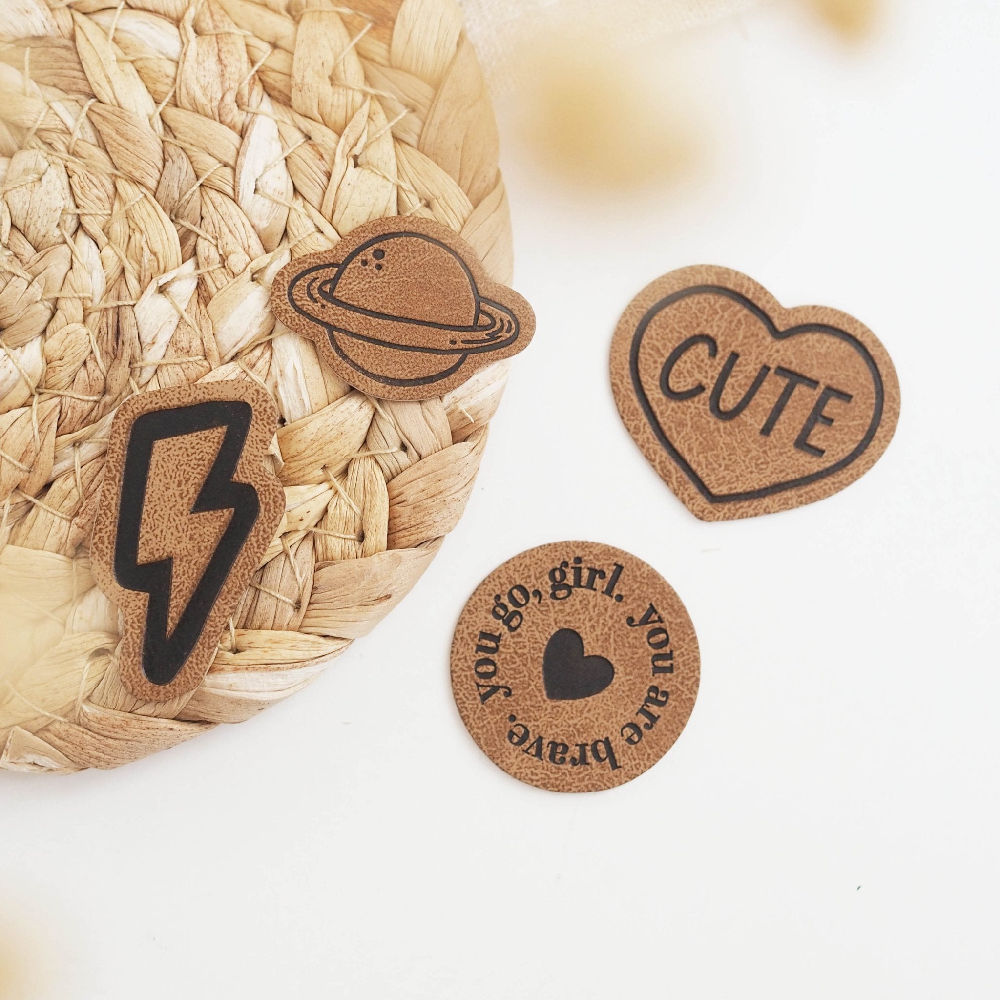 Kunstlederlabel - Mini "you go girl" *iron - on* - Paul & Clara