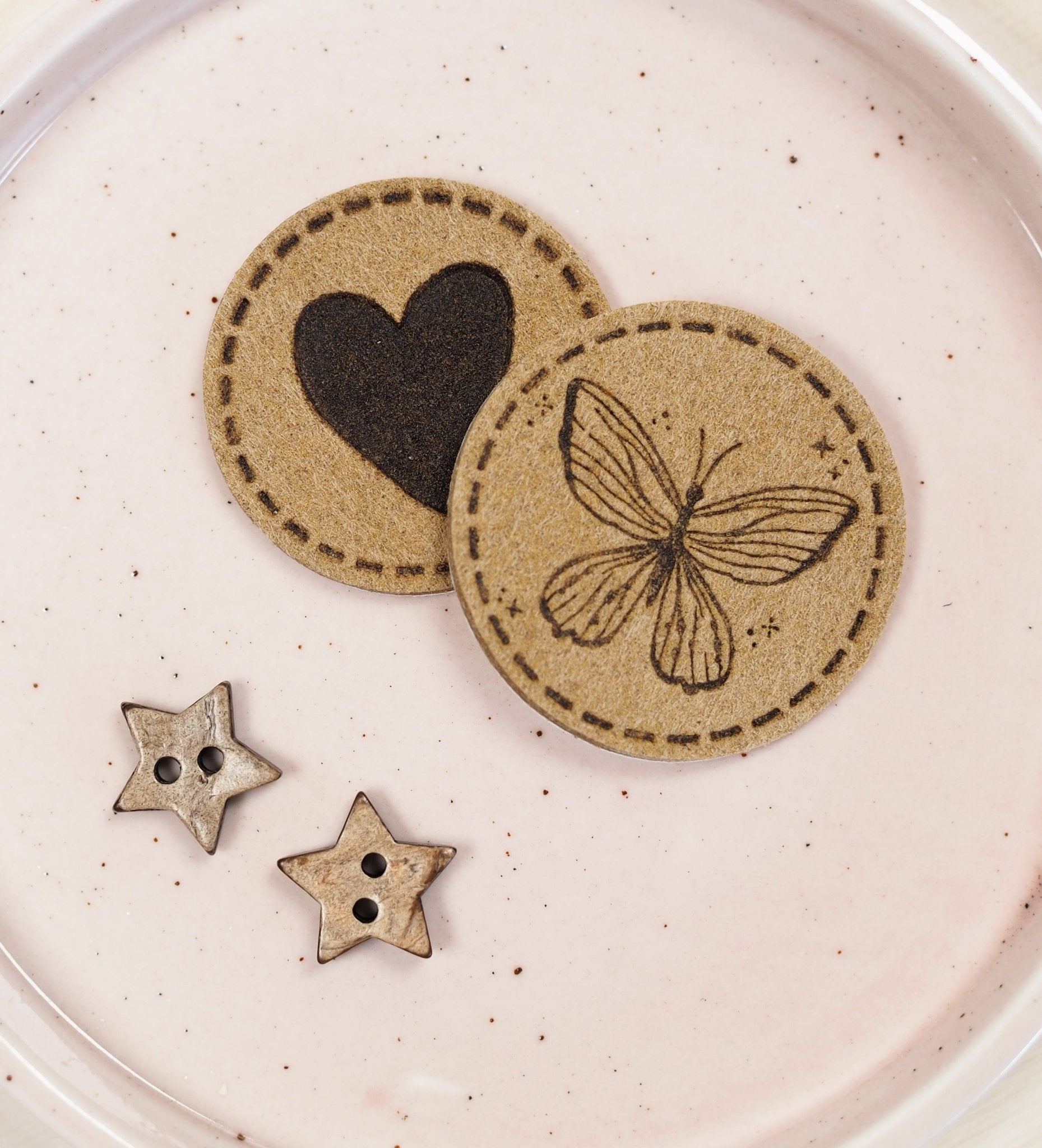 Kunstlederlabel - Schmetterling *iron - on* - Paul & Clara