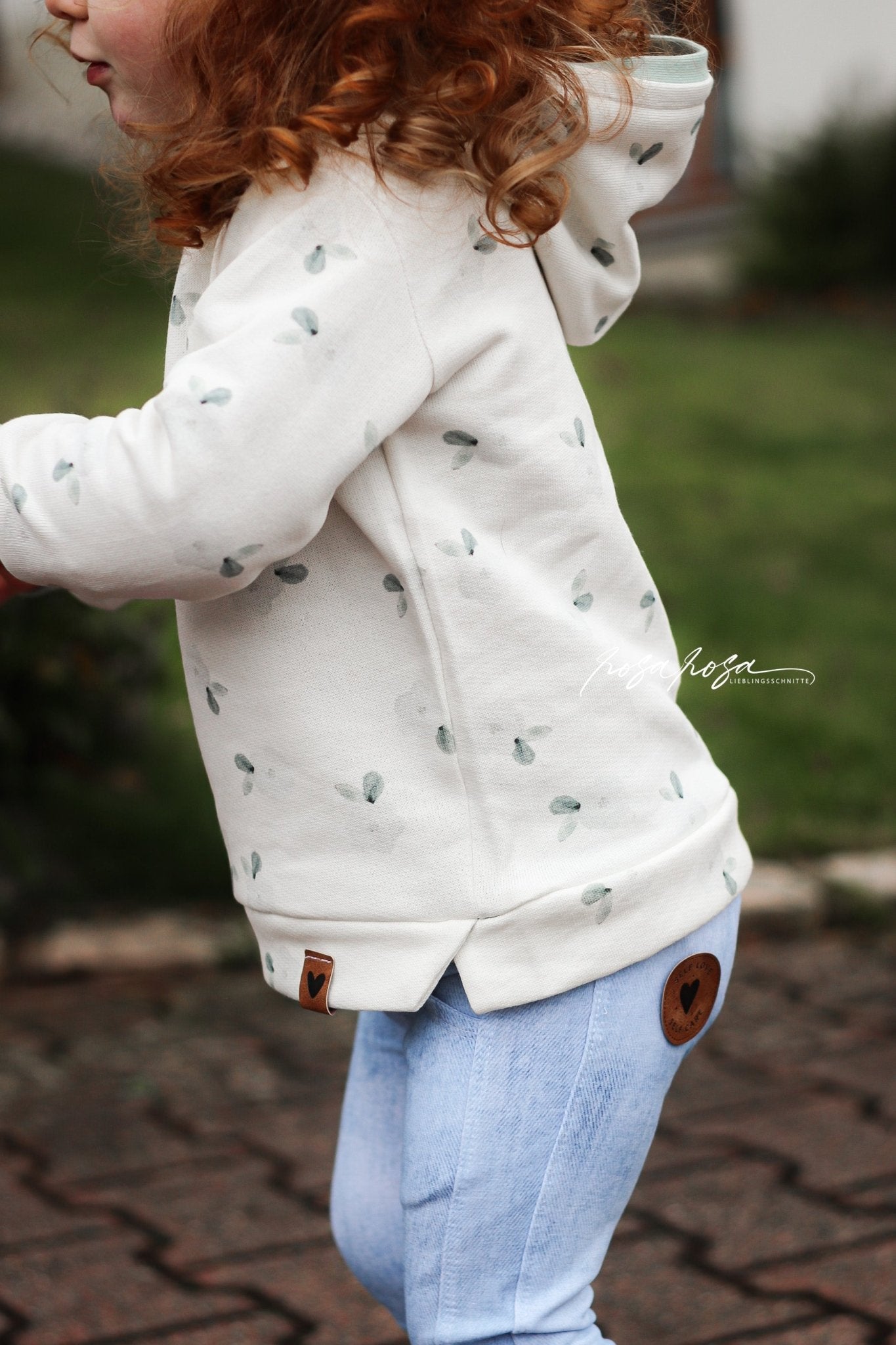 Lila & Lenn - Blumen Rosa *Sommersweat* - Paul & Clara