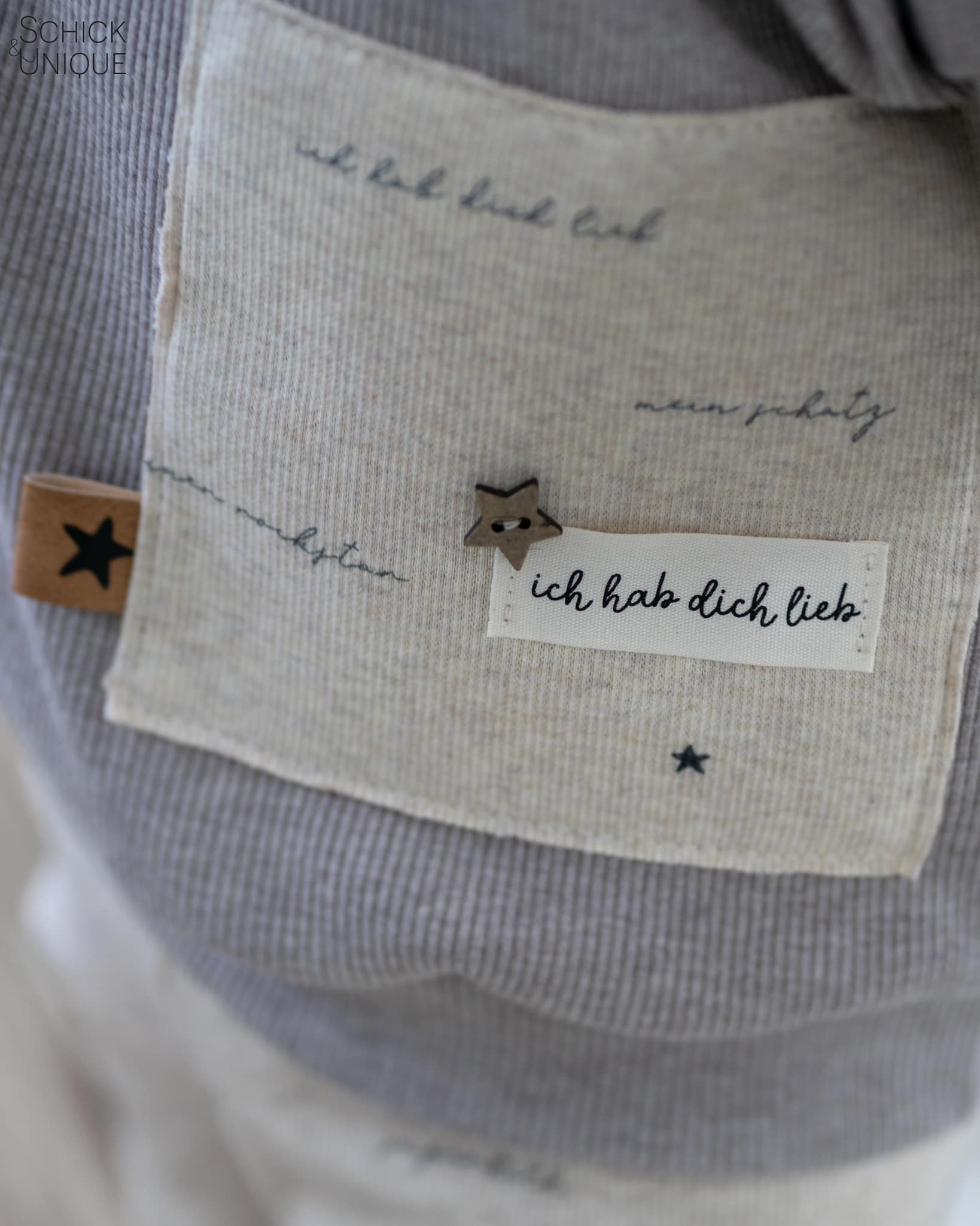 little words - *kleiner rockstar* - Stern - Allover - Ecru *Melierter - Rippenstrick* - Paul & Clara