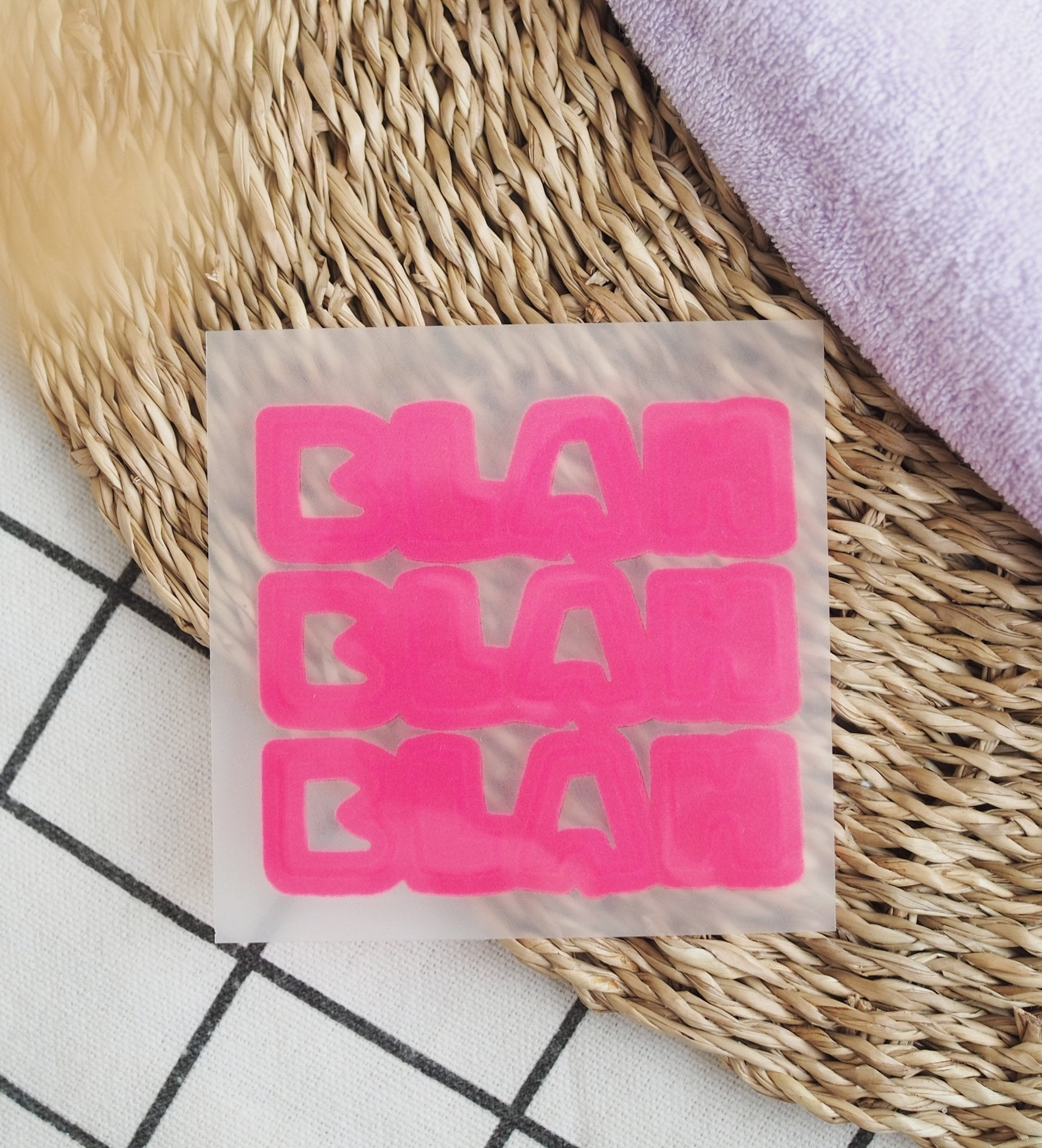 NEU! Flock - Patch - blah blah blah *iron - on* - Paul & Clara