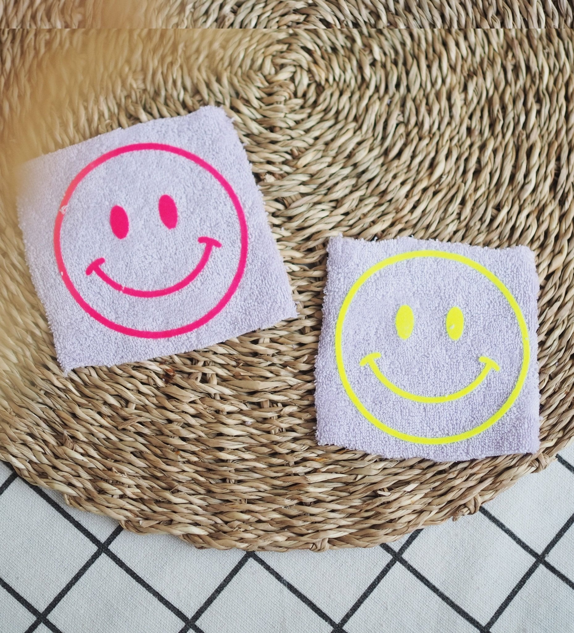 NEU! Flock - Patch - Smile *iron - on* - Paul & Clara