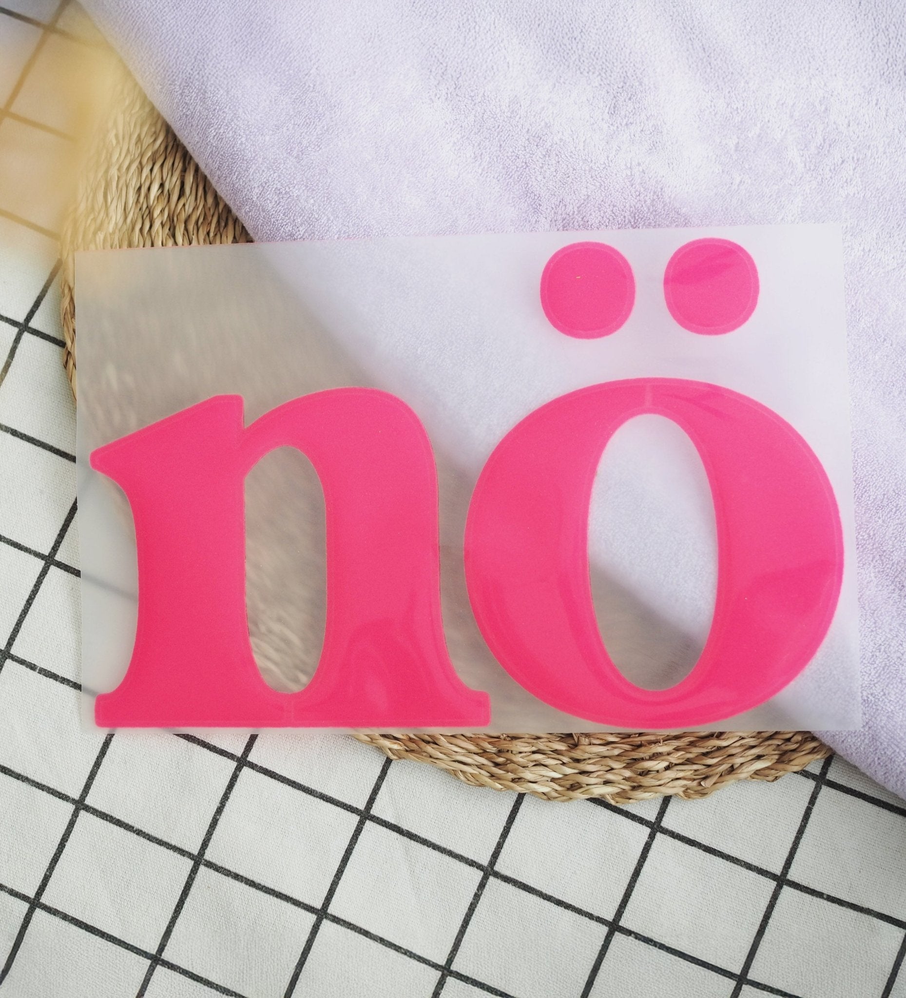 NEU! XL Flock - Patch - nö *iron - on* - Paul & Clara