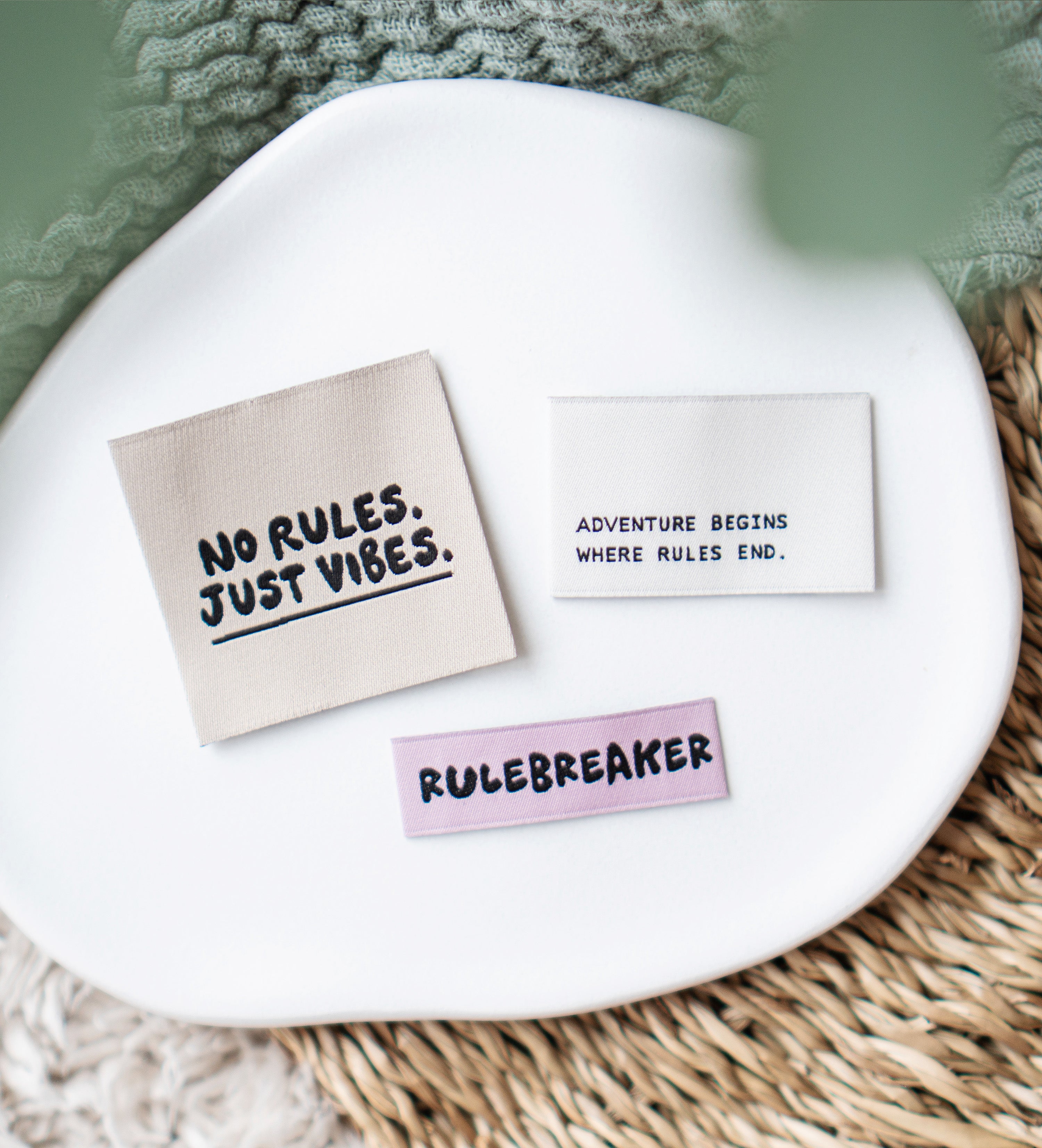 Weblabel - rulebreaker