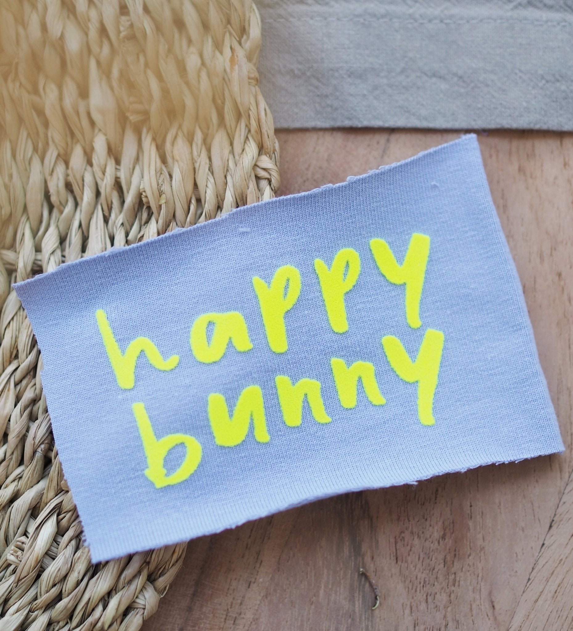 SPECIAL - EDITION! Flock - Patch - happy bunny *iron - on* - Paul & Clara