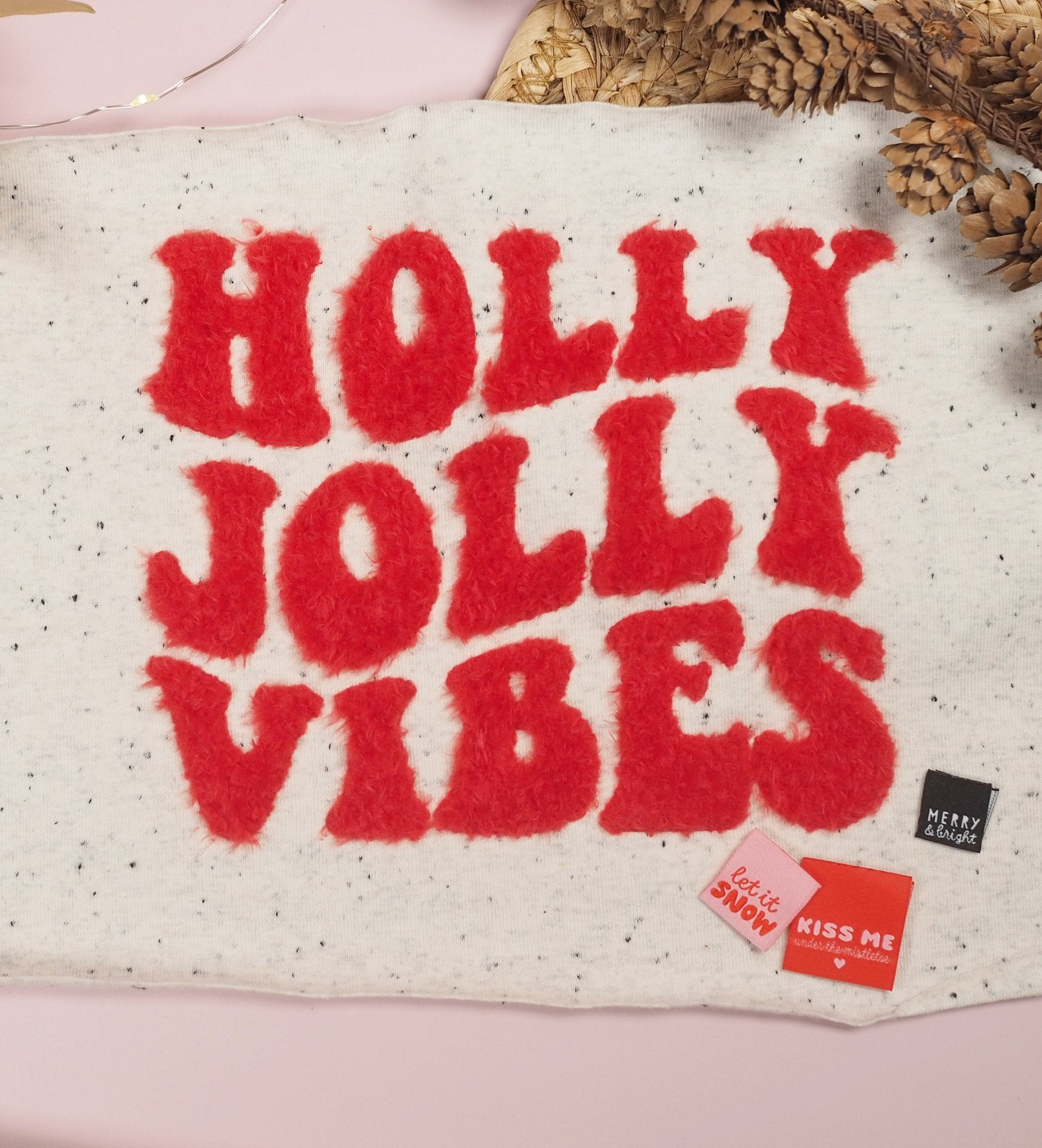 Teddy - Patch - holly jolly *iron - on* - Paul & Clara