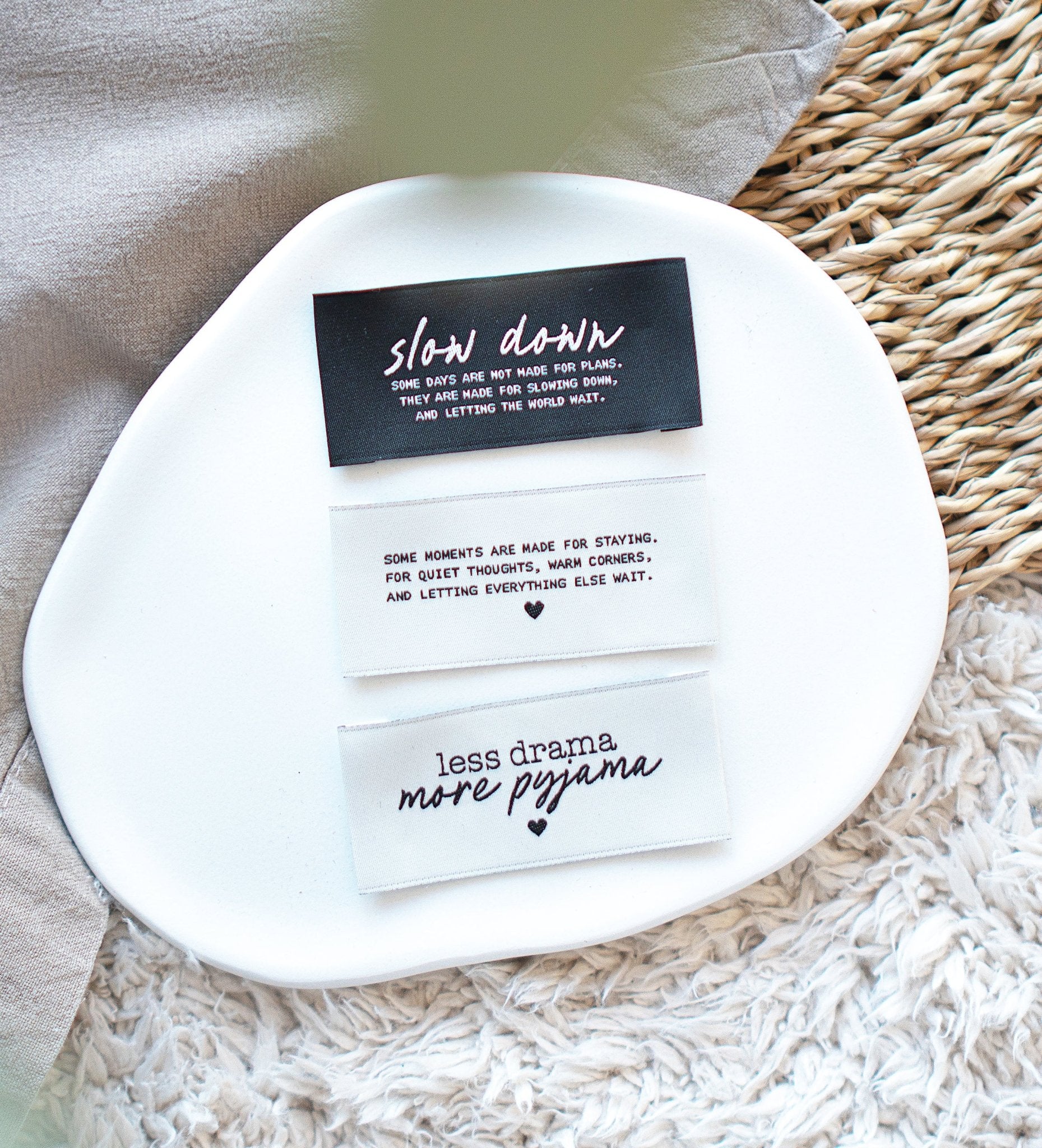 Weblabel - less drama more pyjama - Paul & Clara