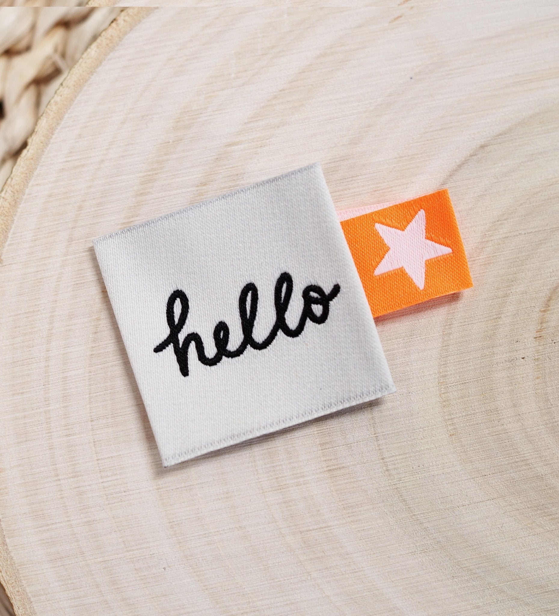 Weblabel * Stern - neon orange * - Paul & Clara