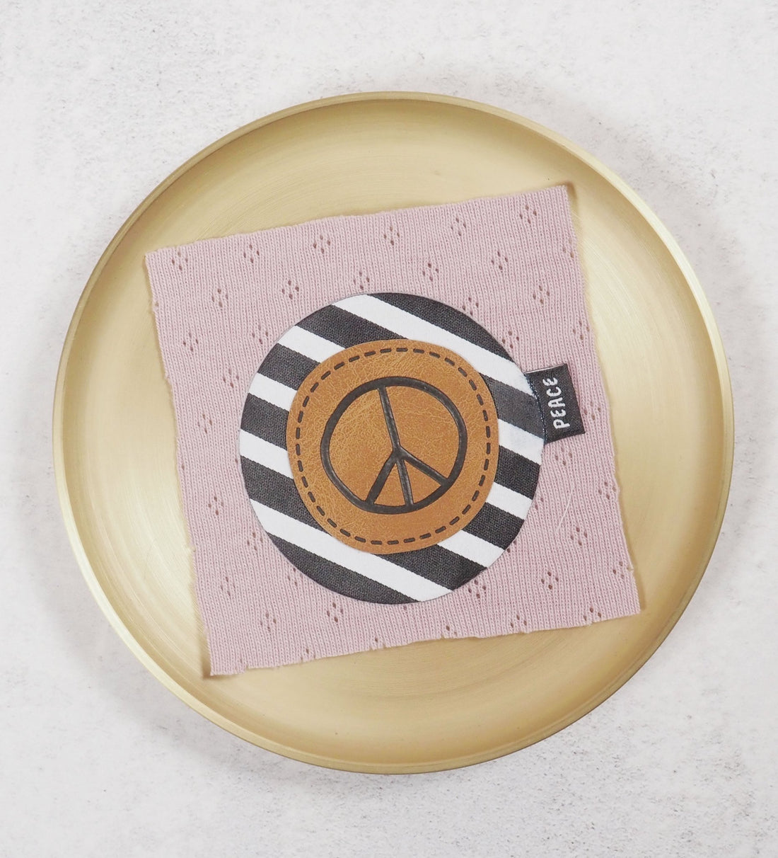 XXL - Patch - Streifen Schwarz/Weiß - rund *iron - on* - Paul & Clara