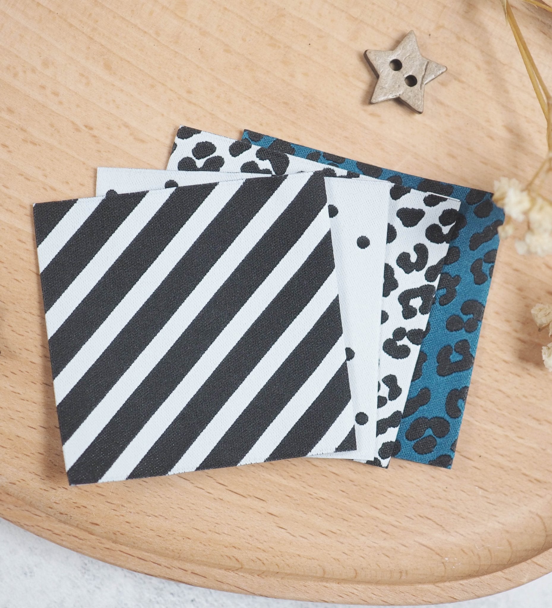 XXL - Weblabel *Stripes Schwarz/Weiß* - Paul & Clara