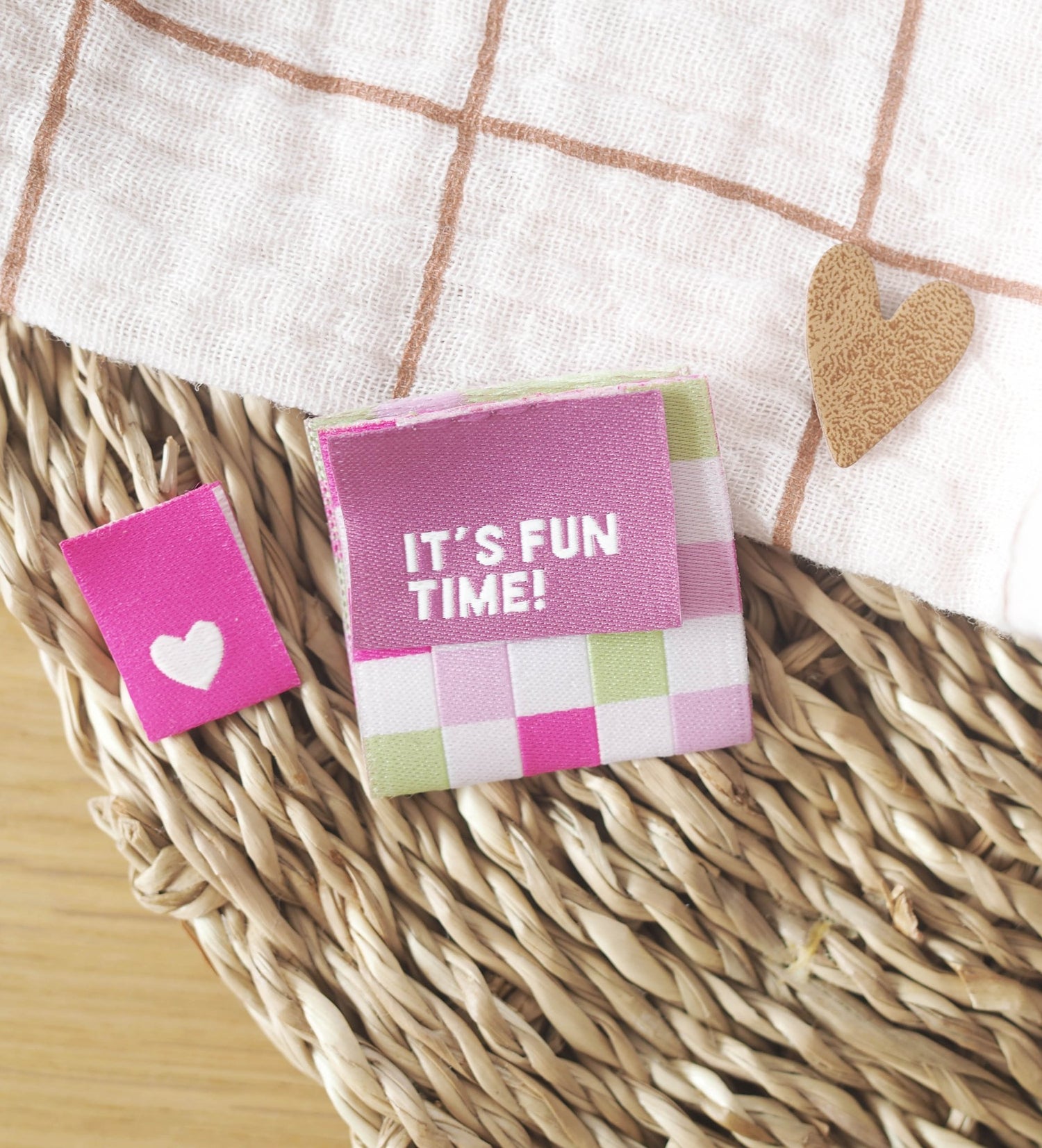 Klapp - Weblabel *Mini Herz* Neonpink - Paul &amp; Clara