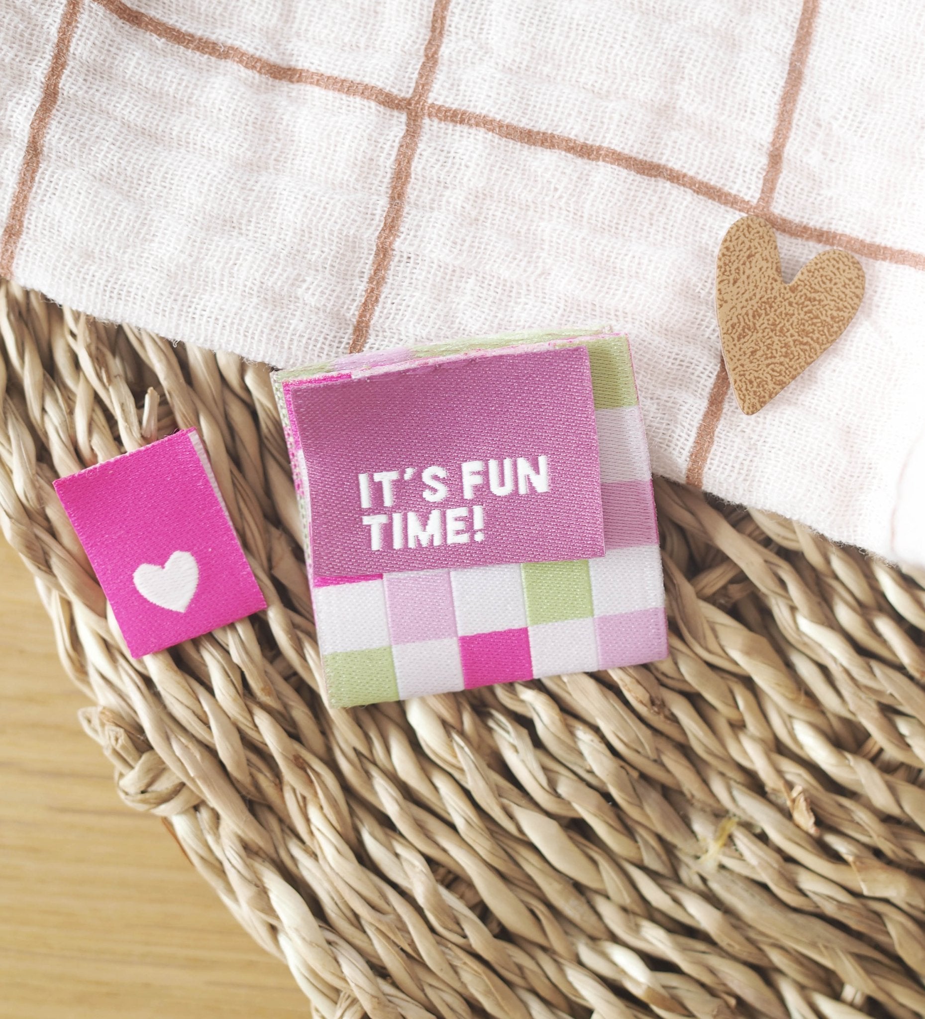 Klapp - Weblabel *Mini Herz* Neonpink - Paul &amp; Clara