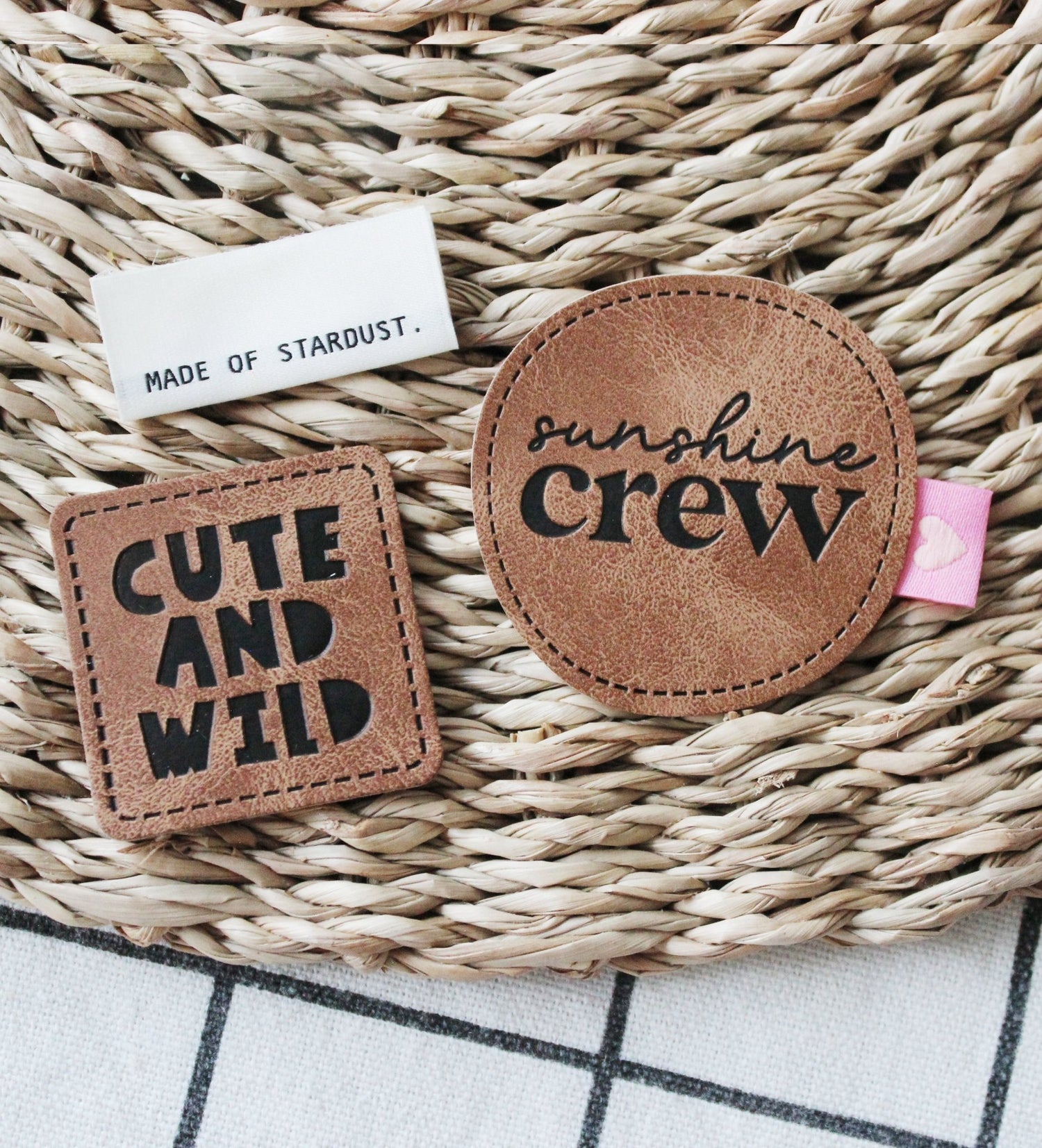 Kunstlederlabel - cute and wild *iron - on* - Paul &amp; Clara