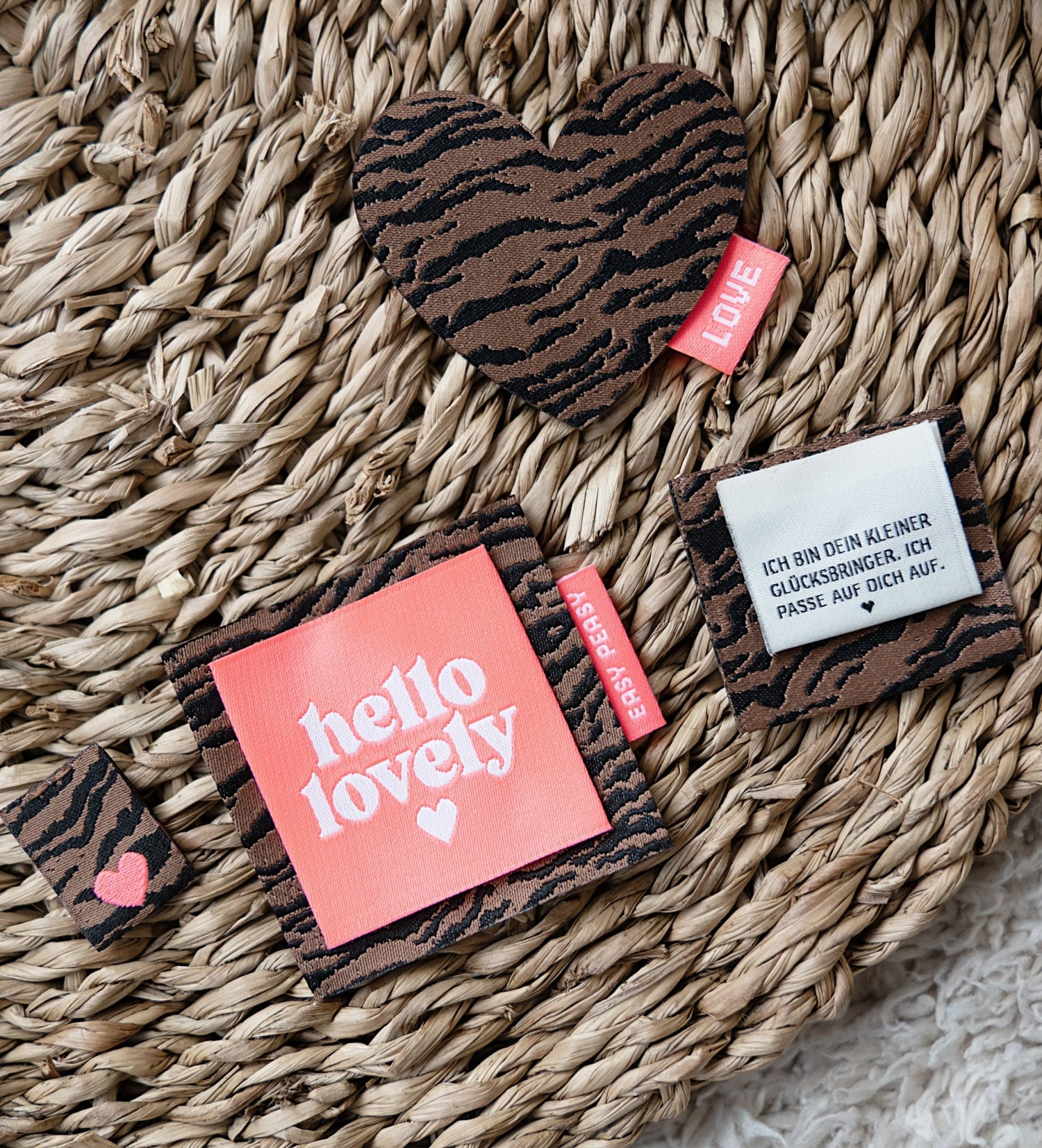 Mini - Label - love *neoncoral* - Paul &amp; Clara