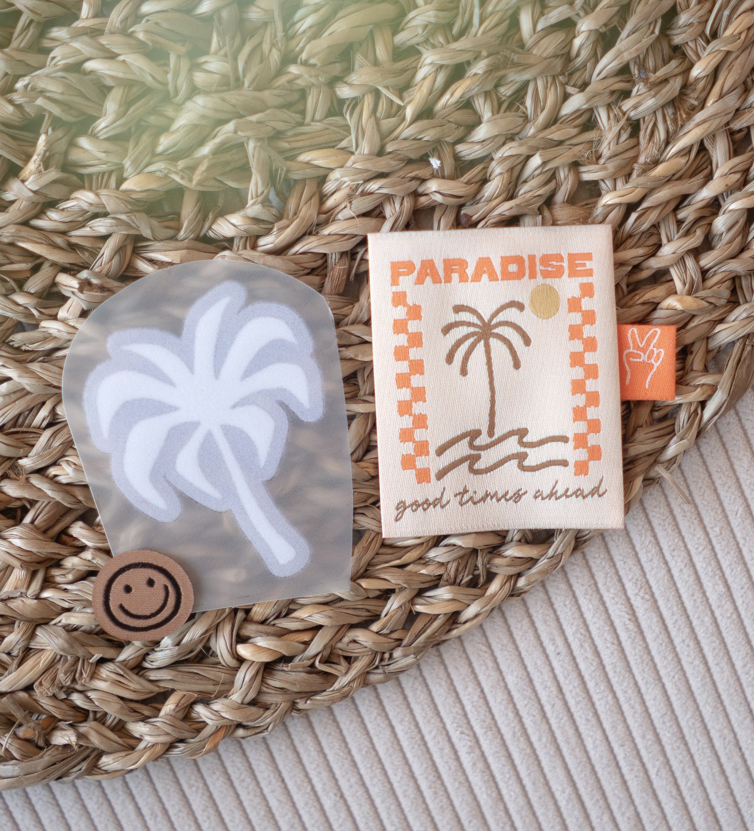Weblabel - Paradise