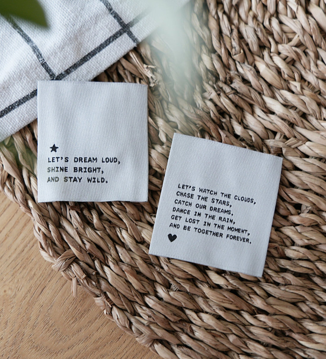 Weblabel - let´s watch the clouds - Paul &amp; Clara