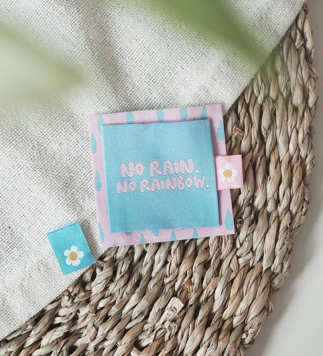 Weblabel *no rain. no rainbow* - Paul &amp; Clara