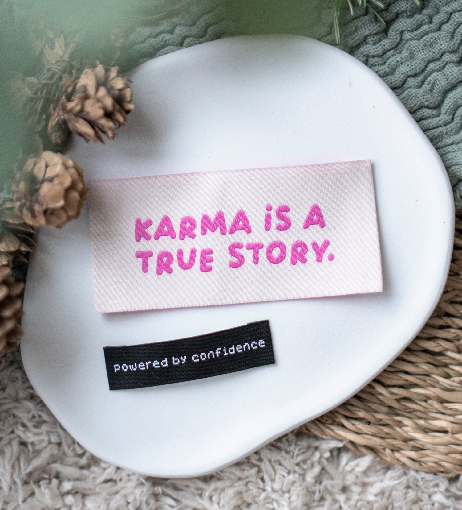 XXL - Weblabel - karma is a true story - Paul &amp; Clara